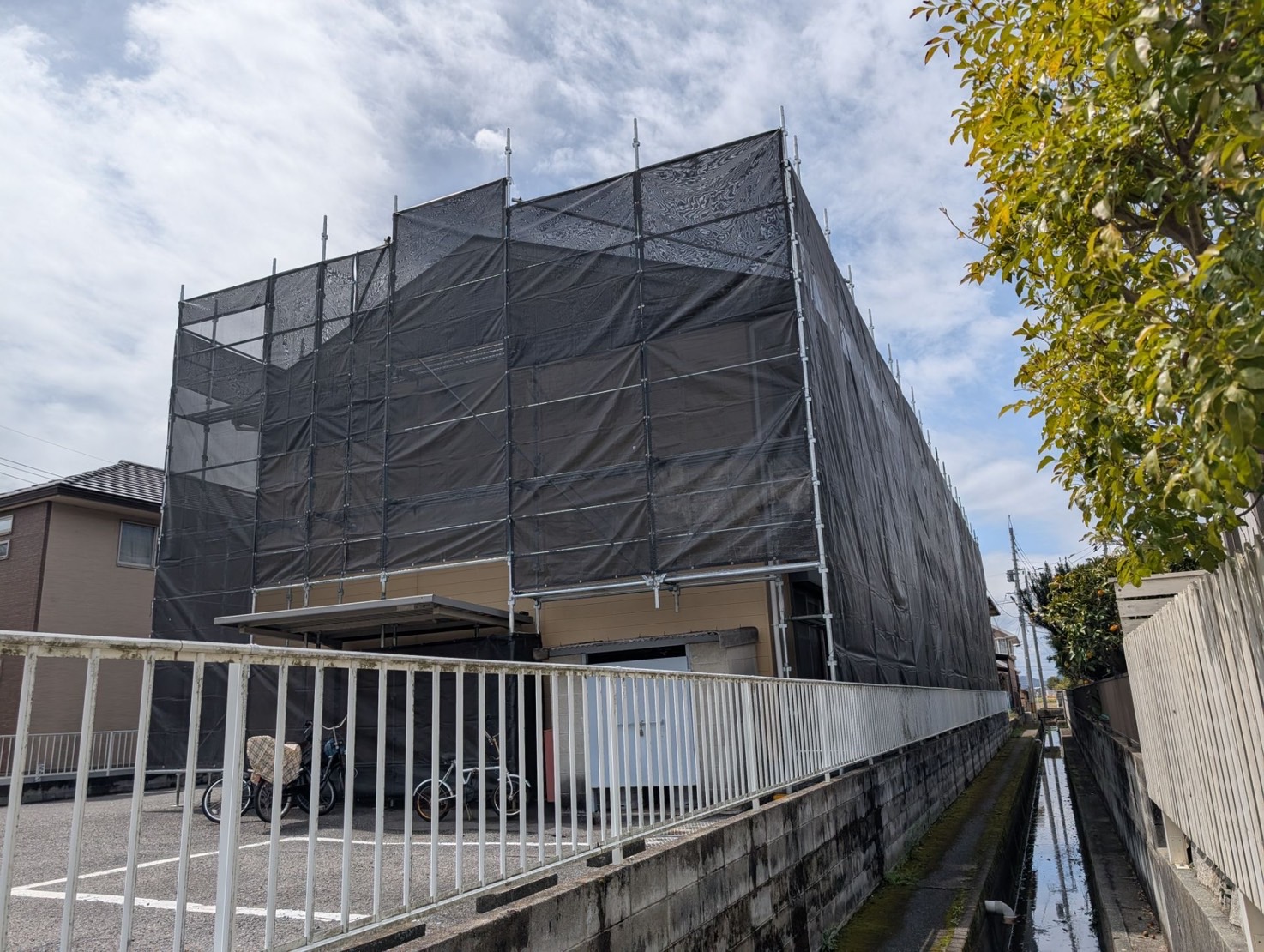 外壁塗装足場